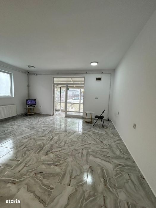 Spatiu comercial la inchiriat - zona centrala