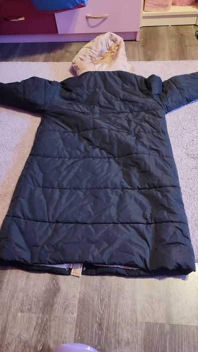 Geaca de iarna cu căptușeală NOUA(nefolosită)