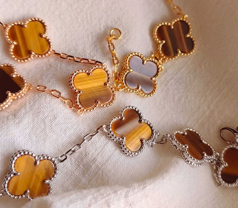 Дамска гривна с пет детелини с тигрово око Van Cleef & Arpels VCA