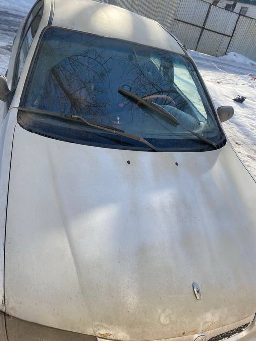 Продам Мазду 323