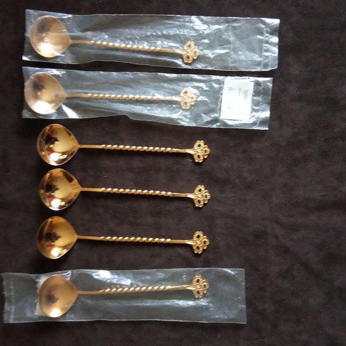 Ложки позолоченные 22 штуки