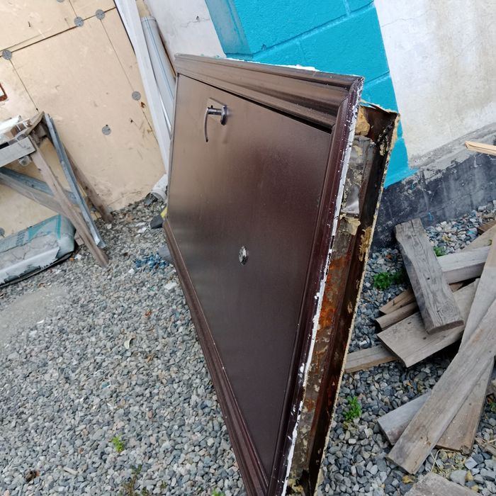 Продам бу железная