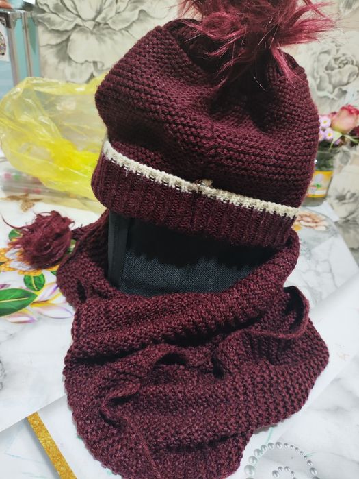 Детская шапка и шарф  на девочку