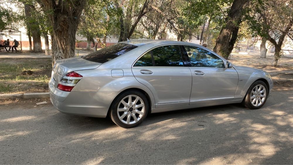 R18 Оригинал покрышка 2 ай журлген