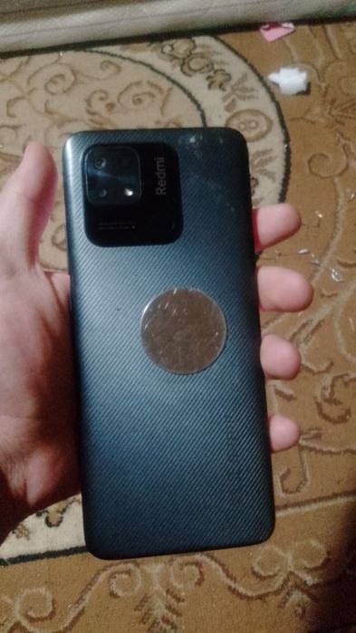 Телефон продаю ..