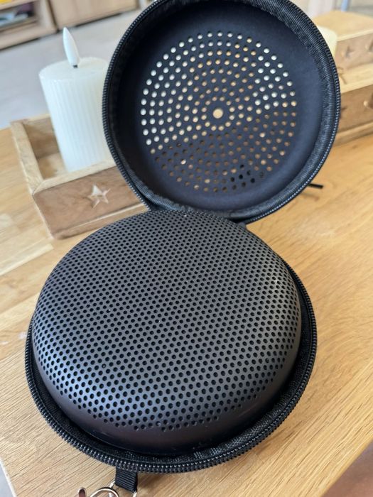 Колонка Bang & Olufsen Beoplay A1