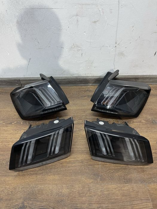 Triple stopuri spate stanga dreapta Peugeot 3008 1.5 hdi 2020-2024