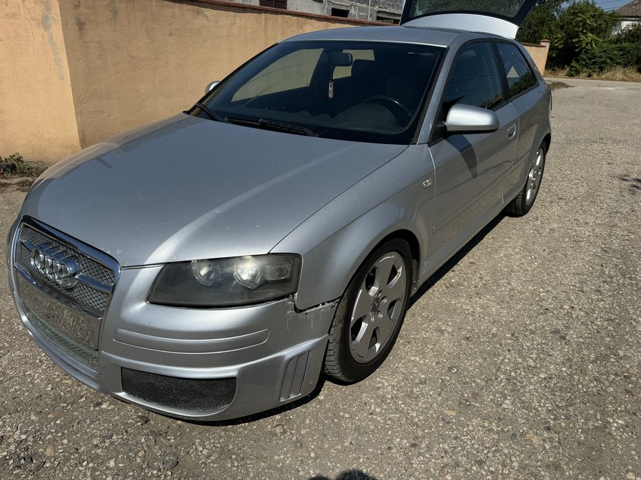 Продавам ауди а3 8п на части само