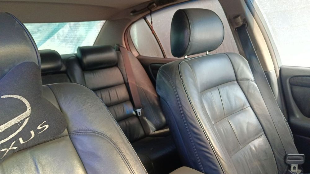 Lexus gs300. Продажа целиком