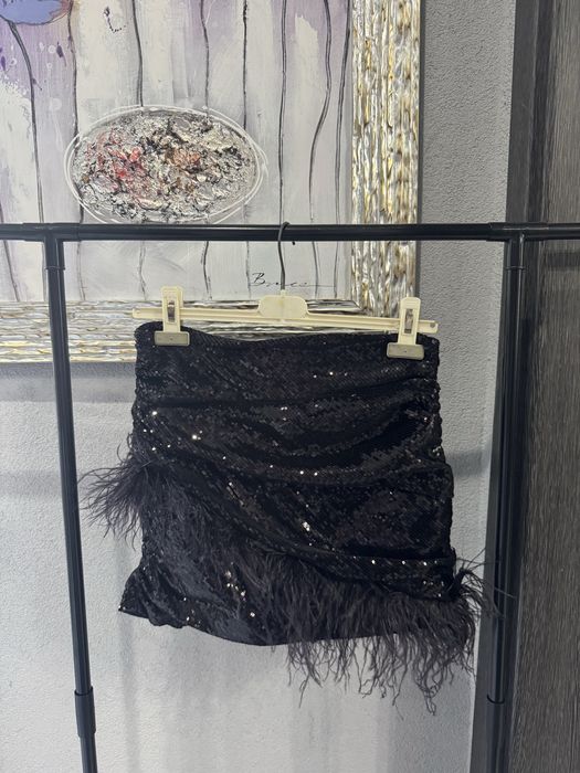 Комплект с пайети и пера ZARA