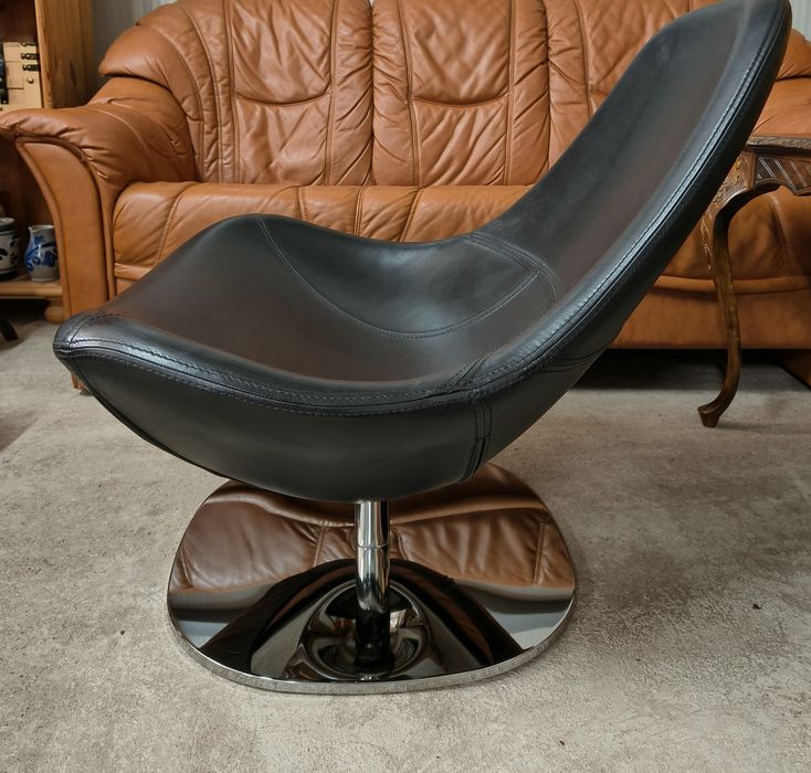 Елегантно кресло от естествена кожа