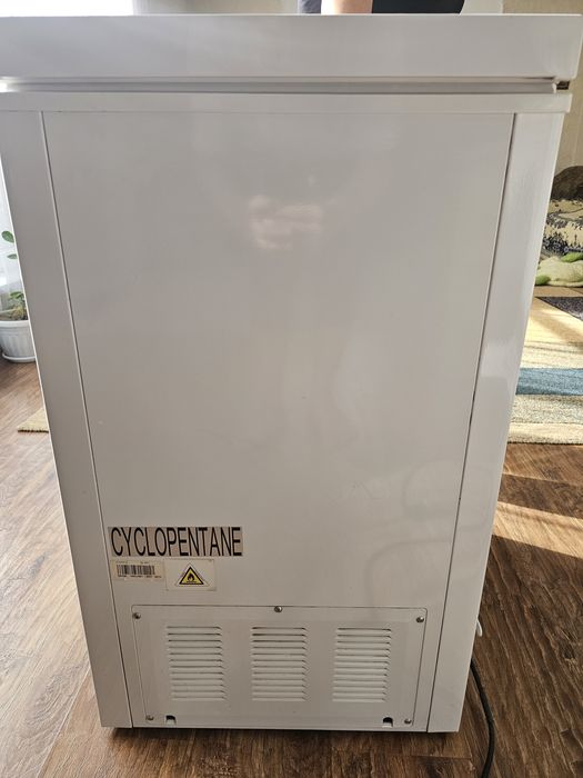 Морозильник в хорошем состоянии