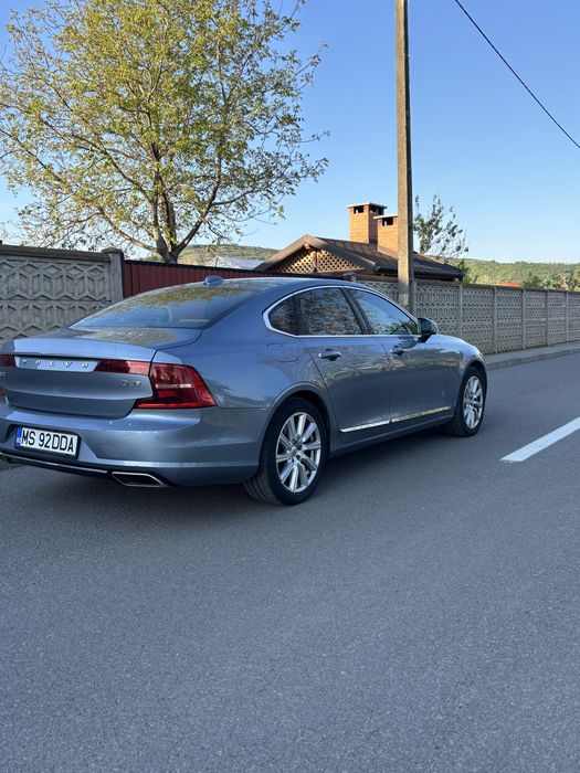 Volvo s90 D4 inscription