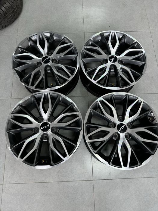 Диски Kia k5 год 2023 R17 оригинал