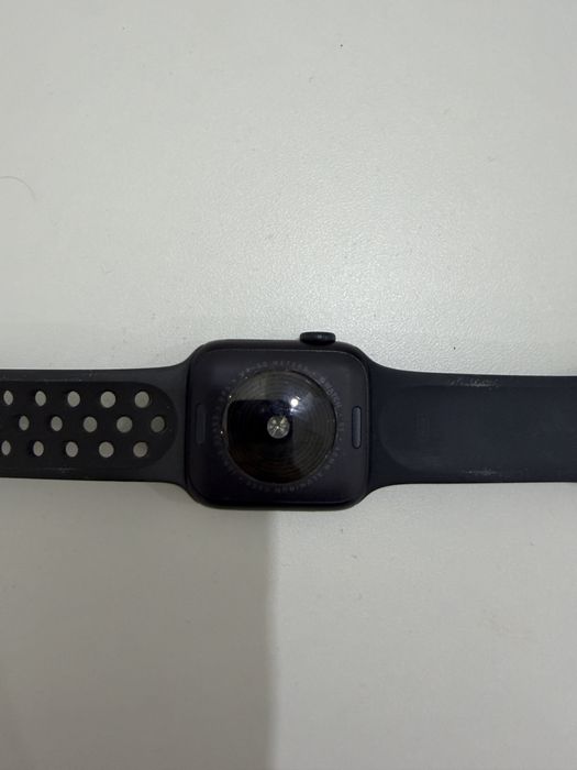 Apple Watch SE 2-го поклоения