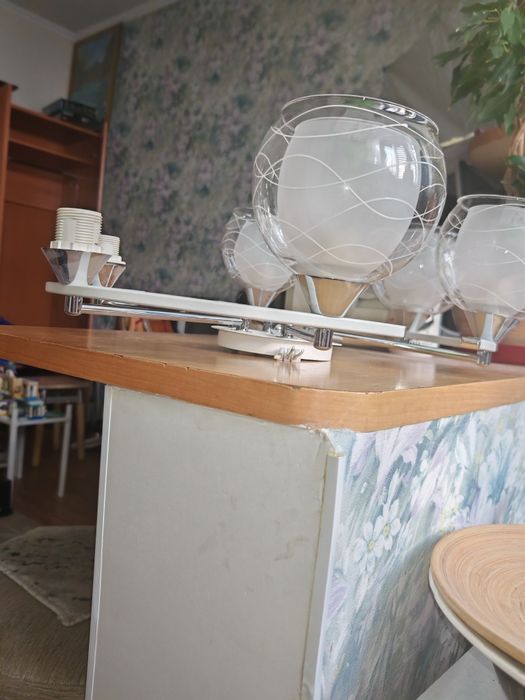 Люстра на 6 ламп