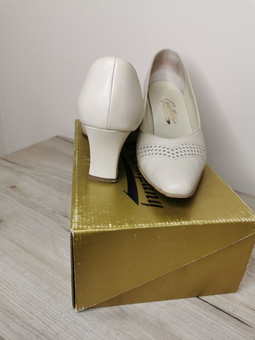 Pantofi piele 39