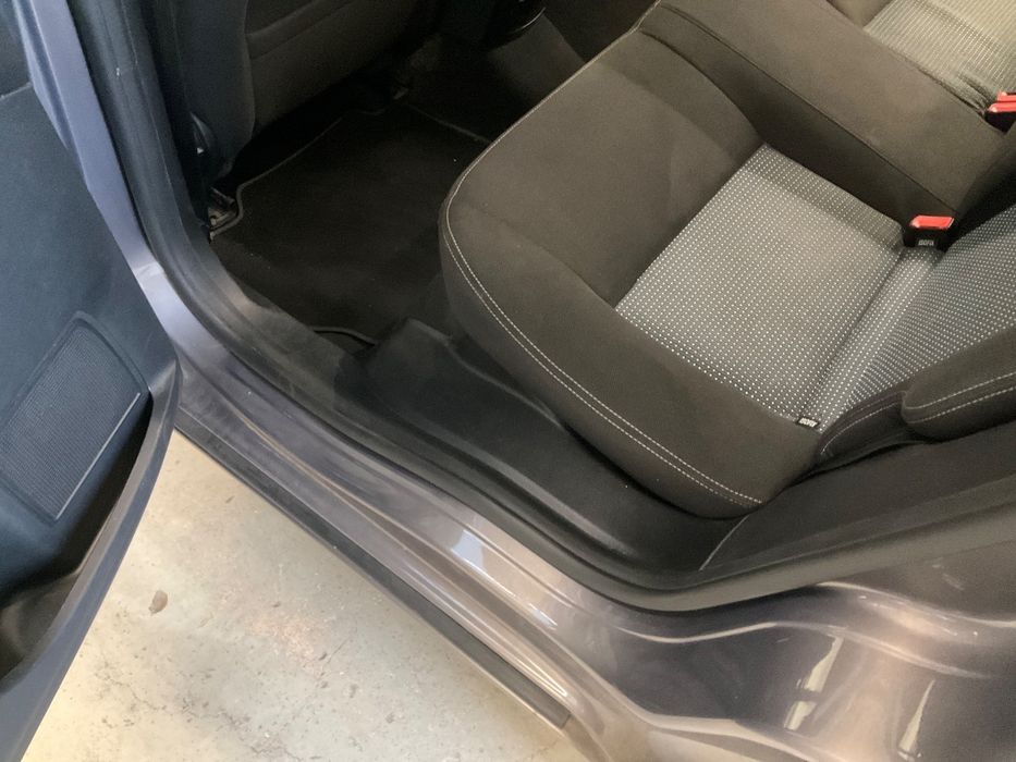 Салон за Форд Мондео мк4 комби/седан