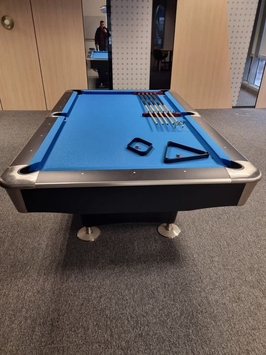 Vând masa biliard