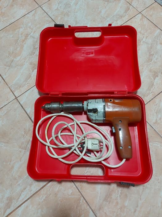 Bormașină Black Decker