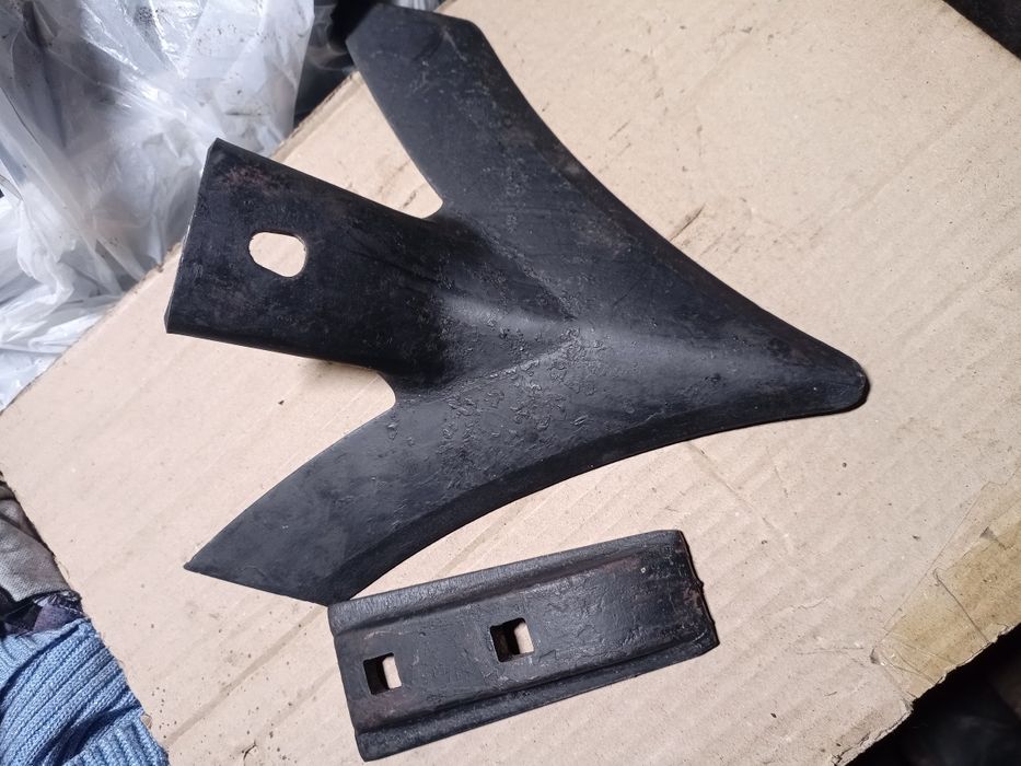 Продам лапы культиватора Джон Дир