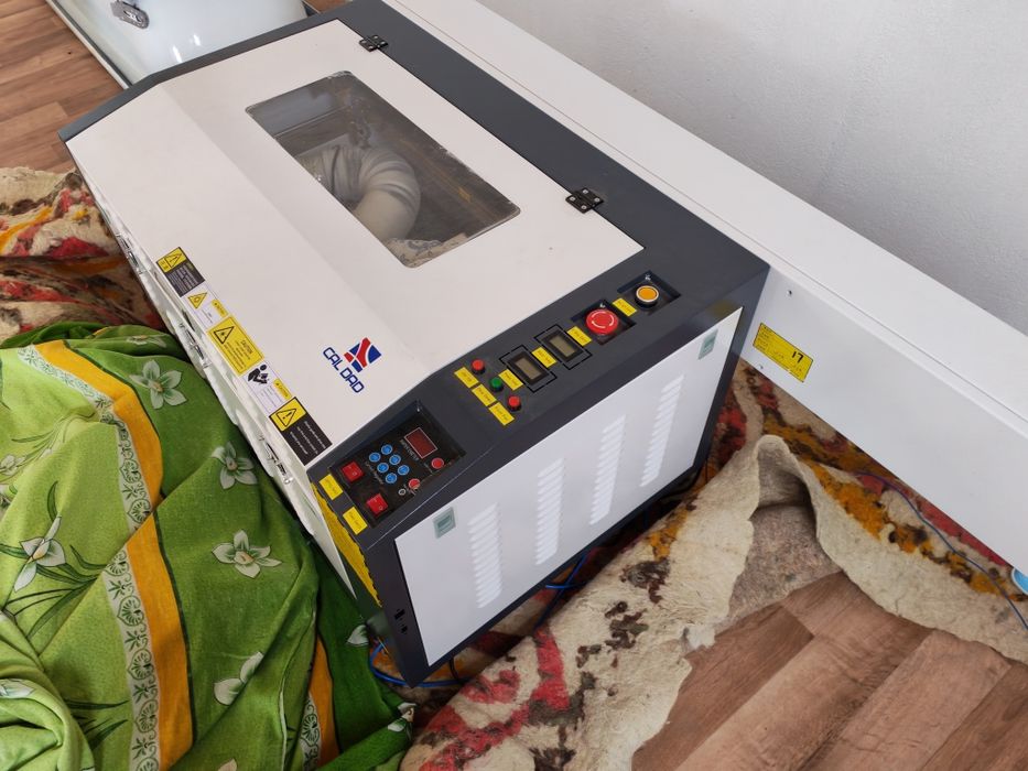 Лазерный гравировальный станок калидад