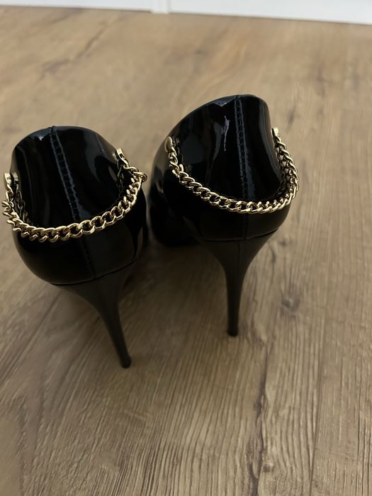 Елегантни обувки Massimo Zardi с висок ток - чисто нови