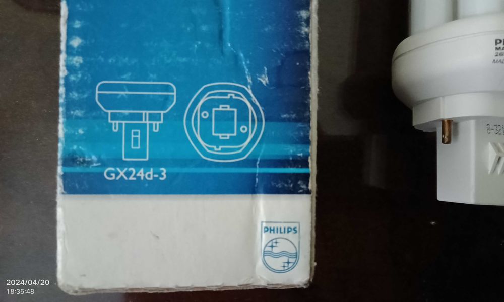 Lot 50 Becuri funcționale cfl / economice