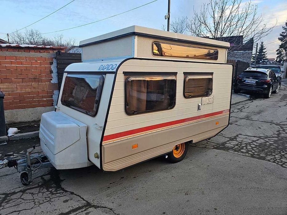 Запазена каравана нов внос от Холандия RAPIDO 750kg