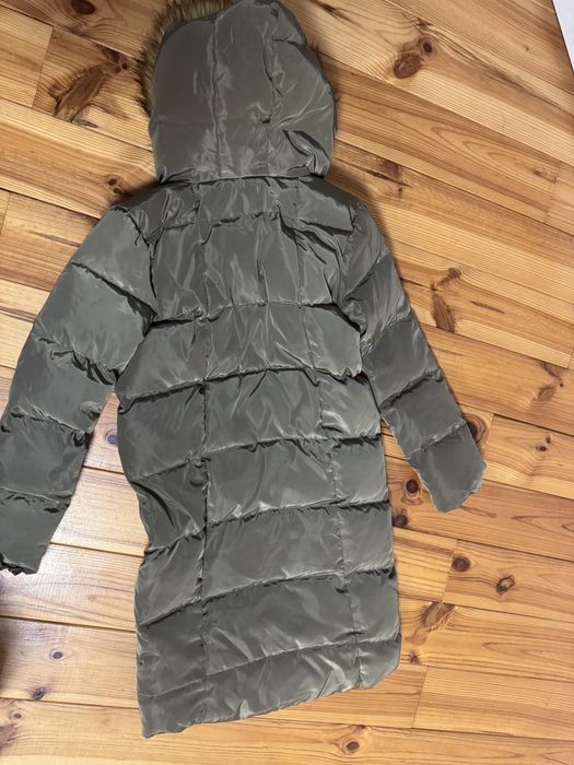 Дамско зимно яке Stradivarius цвят каки