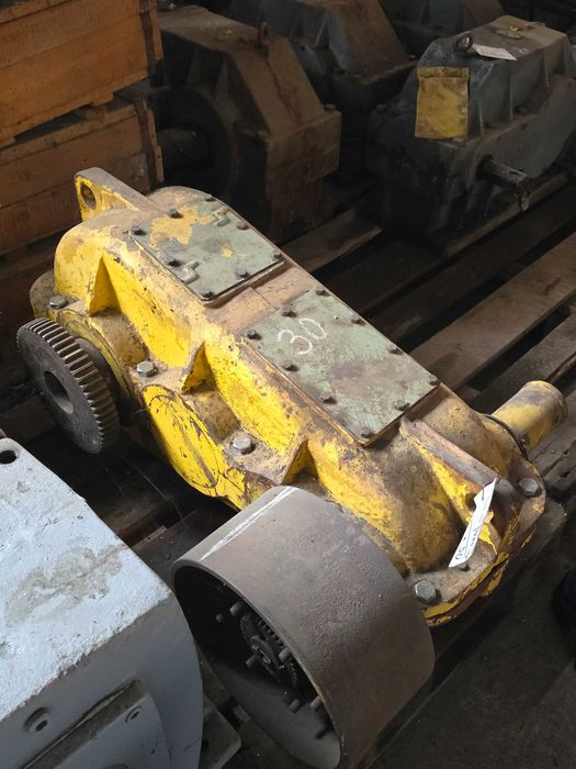 Кранов Редуктор / Редуктор за кран / Тристъпален