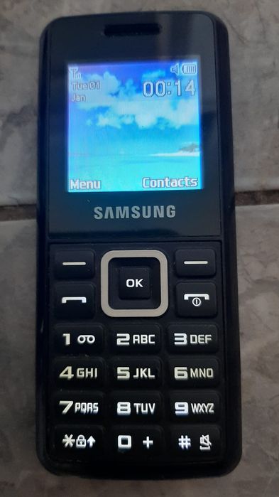 Vind Samsung E 1110,liber rețea,inclusiv Digi,cu incarcator