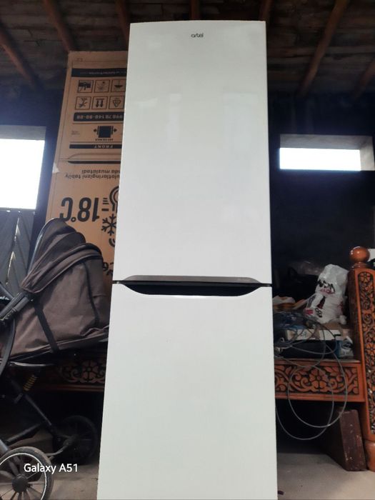 Xolodilniklar Artel 345 ecofrost sotiladi xolati yangidek