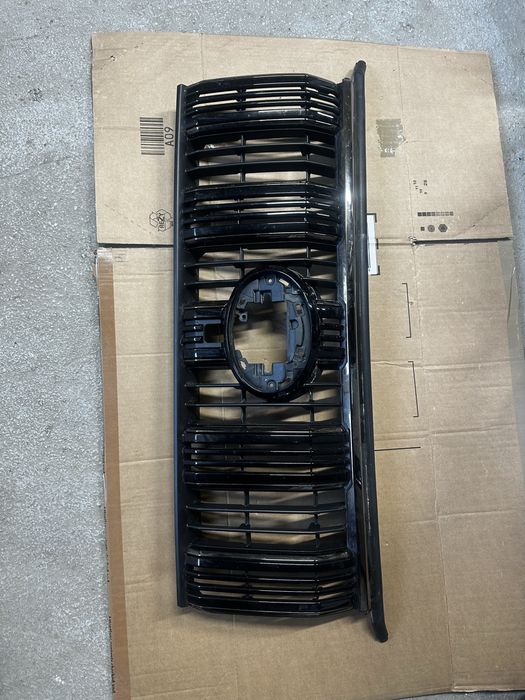 Grilă radiator toyota land cruiser prado  2017-2021.