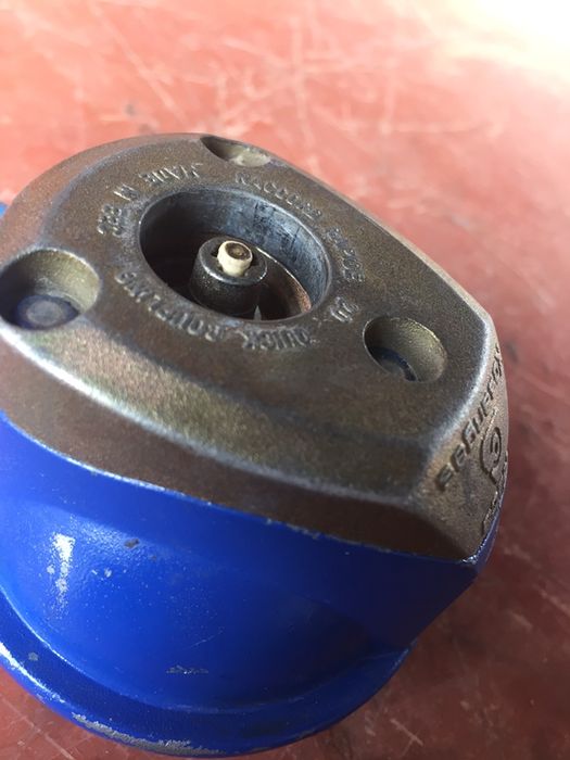 Продам газовые балоны Редуктор