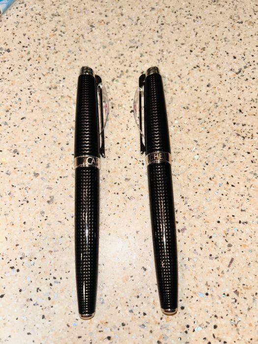 ОРИГИНАЛНИ Caran D’ache писалка и химикал