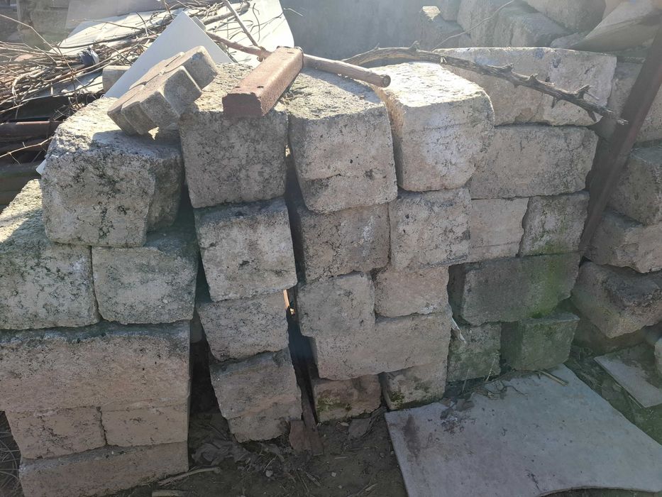 Шлакоблок б/у 20x20x40