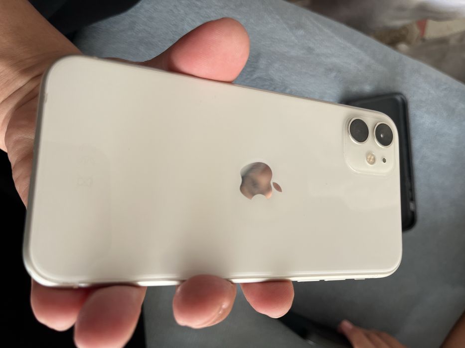 Продам айфон 11 хорошем состоянии