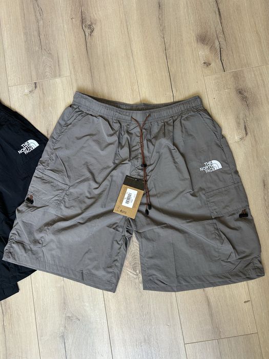 Карго шорти The North Face - налични размери