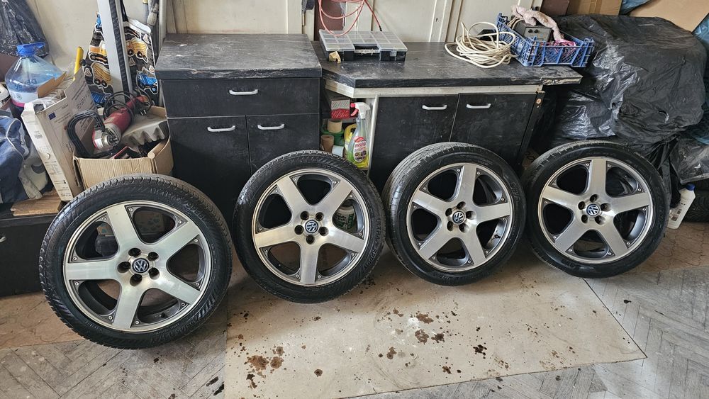 Комплект джанти с гуми голф4