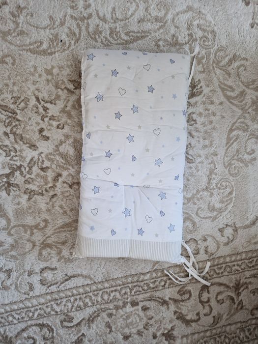 Обиколници за бебешка кошара