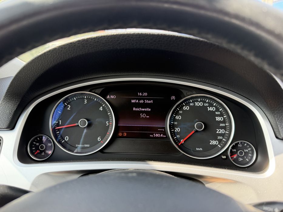Volkswagen Touareg  usor Avariat