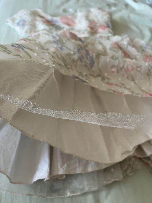 официална рокля за годинка, годинка и половина