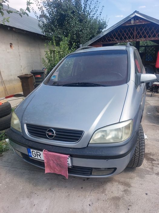 Se vinde Zafira .1.6 Benzina .7 locuri ..