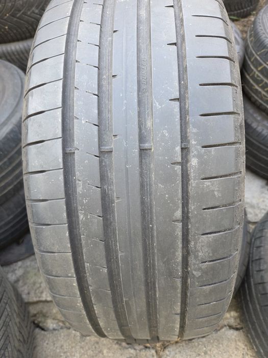 Anvelope DUNLOP 235/45/18