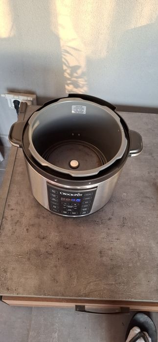 Crokpot perfect functional fara oala interioară