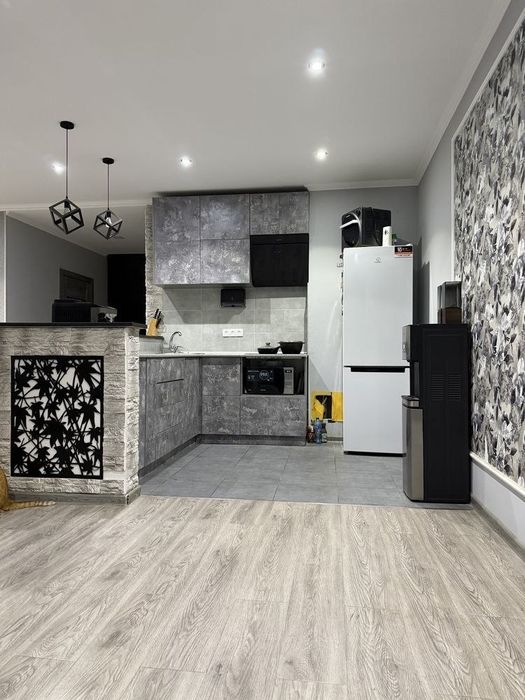 2х комнатная квартира 72м2 ул Абдулла Кахара! Срочно Продажа  США