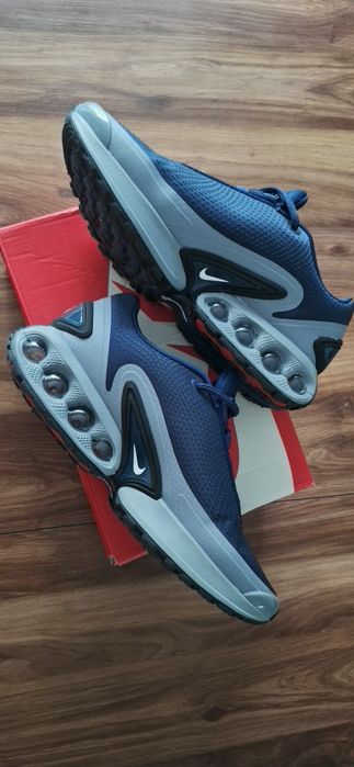 NIKE AIR MAX DN номер 46