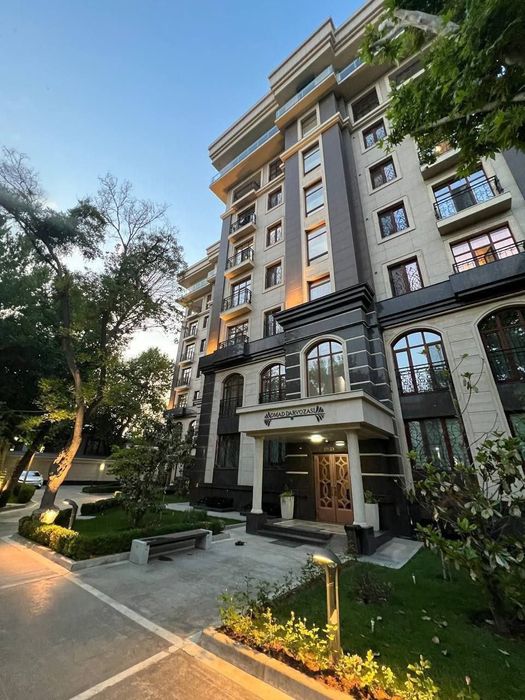 Продажа квартиры в жк"Муфаррах" ,Алайский Ц4  4/4/6