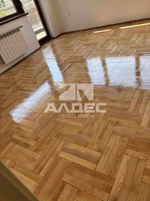 Отдава се ремонтиран офис в Лозенец до Джеймс Баучер!